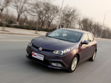 MG5 2012款 MG 5 1.5L AT领航版_高清图8