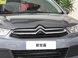 世嘉 2013款 经典 三厢 2.0L 自动品悦型_高清图5