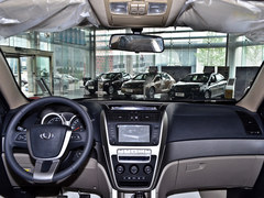 2013款全球鹰GX7最高降1.2万 现车销售