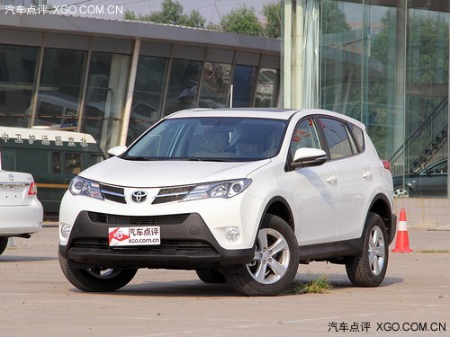 2013款 丰田RAV4 2.0L CVT四驱风尚版