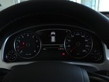 途锐 2014款  3.0TSI V6 黑色探险者_高清图34