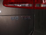 途锐 2014款  3.0TSI V6 黑色探险者_高清图26