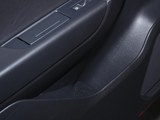 途锐 2014款  3.0TSI V6 黑色探险者_高清图23