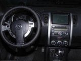 奇骏 2012款  2.5L XV 至尊版 CVT 4WD_高清图3