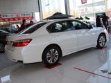 雅阁 2014款  3.0L EXLN 旗舰版_高清图26