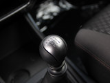 柯兰多 2014款  2.0L 汽油两驱手动舒适导航版_高清图23