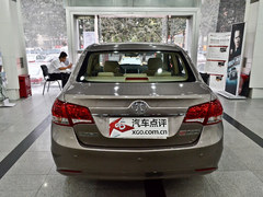 北京汽车E系列售6.18万起 店内现车销售