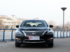 2013款日产天籁郑州优惠0.8万 现车销售