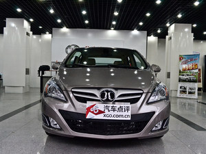 重庆北汽E系列现金优惠1.3万 现车在售