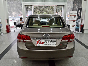 北京汽车E系列优惠1.3万 送装饰礼包