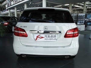 宜昌奔驰B级优惠2万元 店内少量现车