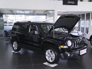 Jeep自由客最低22.99万起 另送装饰礼包