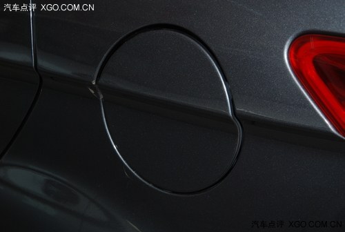 2013款 北京汽车E系列 三厢 1.3L 手动乐天版
