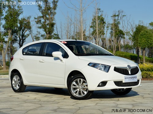 中华H220部分现车在售 最低售5.48万元