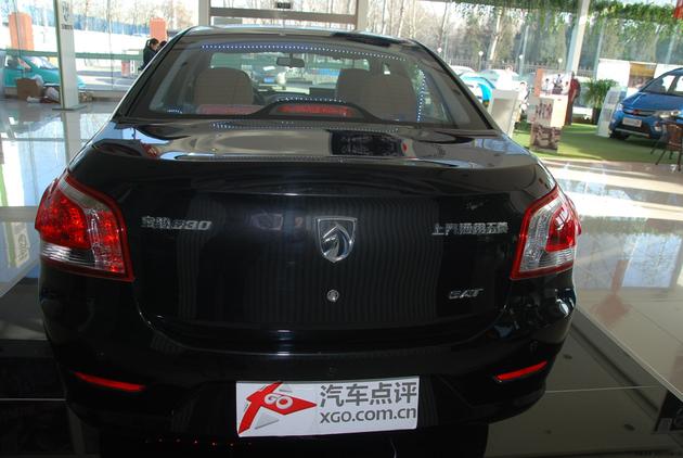 南昌宝骏630最高可优惠0.3万元现车销售