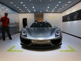 保时捷918-混动2014款 保时捷918 Spyder 4.6L