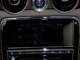 捷豹XJ 2014款  XJL 2.0T 两驱典雅商务版_高清图25