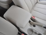 宝骏730 2015款  1.8L 手动舒适导航ESP型 7座_高清图30