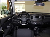 索兰托 2015款  L 2.4L GDI 汽油4WD运动版 5座_高清图3