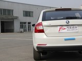 昕动 2014款  1.6L 手动乐享版_高清图32