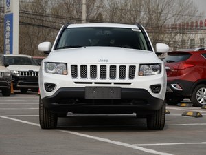 Jeep指南者最高优惠4.45万 现车充足