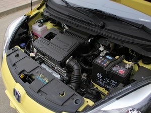 奔奔曲靖最高优惠0.6万元 经济型小轿车