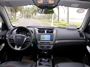 吉利GX7最高让利1.5万 实惠舒适型SUV