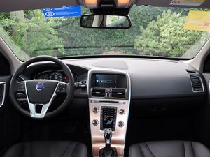 武汉沃尔沃XC60最高降6.9万 最低32.69万