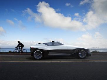 BladeGlider