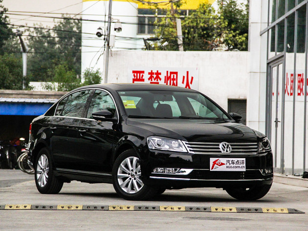 武汉迈腾最高优惠3.5万 店内现车销售