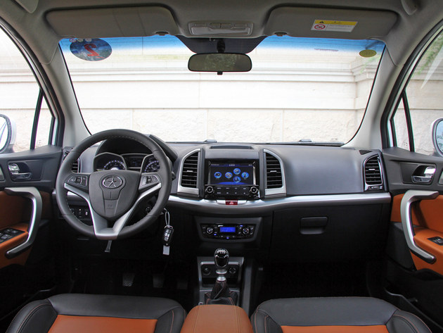 价格低 安全配置丰富的自主小型SUV推荐