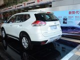 奇骏 2015款  2.0L XL舒适MAX版 2WD_高清图4