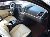 克莱斯勒300C(进口) 2016款 克莱斯勒300C 3.0L 超越版_高清图3