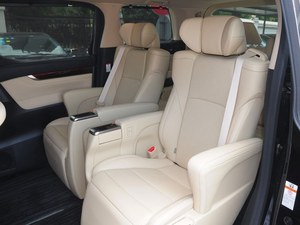 丰田埃尔法裸车仅售81.40万 有现车可后票