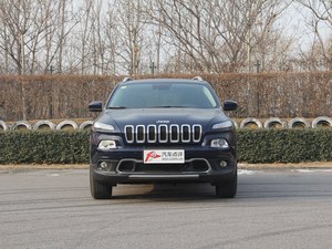 南宁Jeep自由光促销优惠高达2.5万元