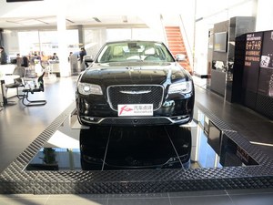 克莱斯勒300C(进口)最新报价 优惠5万元