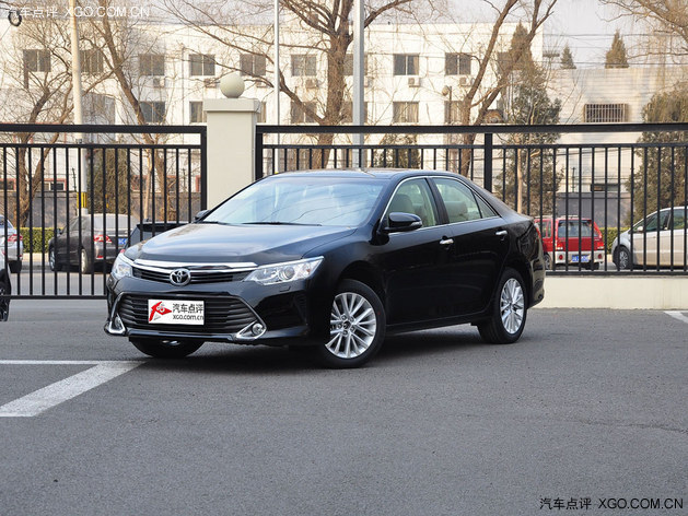 丰田凯美瑞优惠高达3.3万元 现车在售