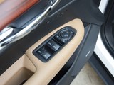 凯迪拉克XT5 2016款  28T 四驱铂金版_高清图18