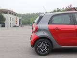 smart forfour 2016款  0.9T 66千瓦极致版_高清图1