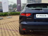 捷豹F-PACE 2016款  2.0T 两驱都市尊享版_高清图1