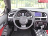 奥迪A5 2016款  改款 Cabriolet 45 TFSI 进取型_高清图4