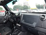北京BJ40 2016款  40L 2.3T 自动四驱尊享版_高清图19