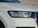 奥迪Q7 2016款  40 TFSI S Line运动型_高清图2