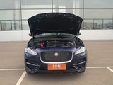 捷豹F-PACE 2016款  2.0T 两驱都市尊享版_高清图28