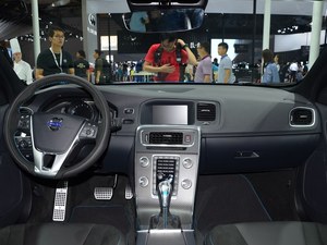 重庆沃尔沃S60钜惠6万元 欢迎试乘试驾