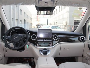 2017款奔驰V级接受预订 需订金2万元