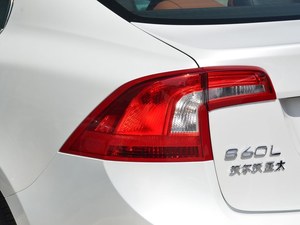 沃尔沃S60L最新报价 限时优惠高达6.3万