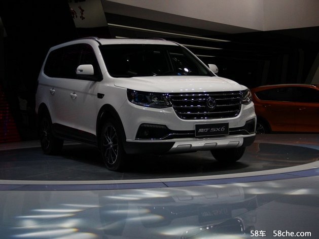 明星爆款中型7座SUV 风行SX6暂无优惠