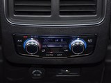 众泰SR9 2017款  2.0T 手动极致之梦版_高清图1