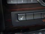 英菲尼迪QX30 2017款  2.0T 四驱极限版_高清图19